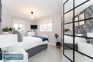 Bedroom- click for photo gallery